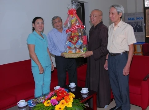 Ảnh chúc Tết Giác Ngộ - Ảnh Bảo Toàn.JPG
