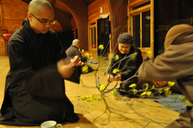 Enjoying while preparing -4.JPG