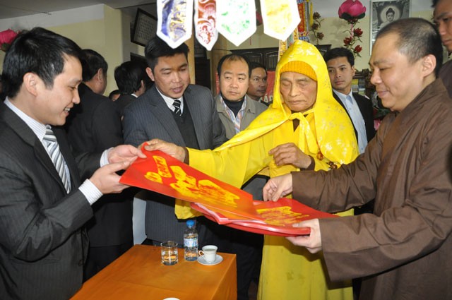 Chùm ảnh: Lễ trao Huân chương Hồ Chí Minh đến Đức Pháp chủ ảnh 11 dsc_0879_107406154_jpg.jpg