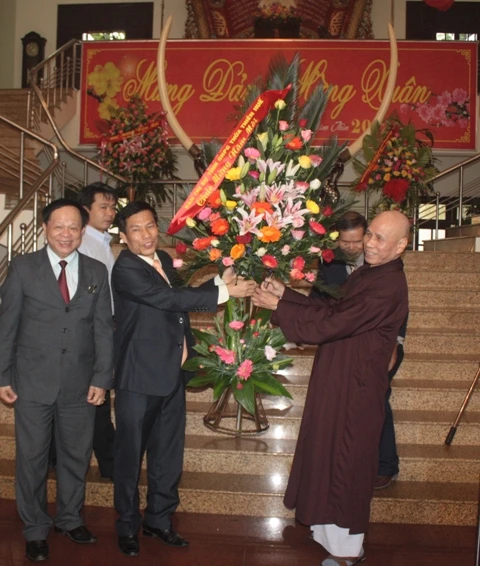 Thừa Thiên Huế: Thăm và chúc Tết lãnh đạo ảnh 2