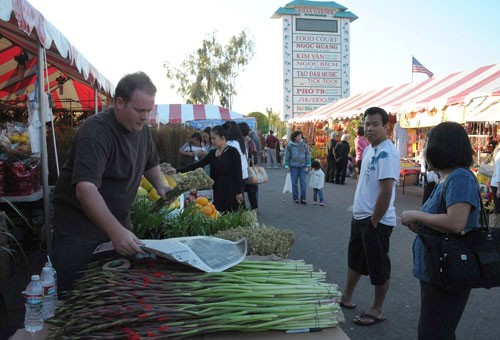 Chợ tết ở Little Sài Gòn ảnh 4