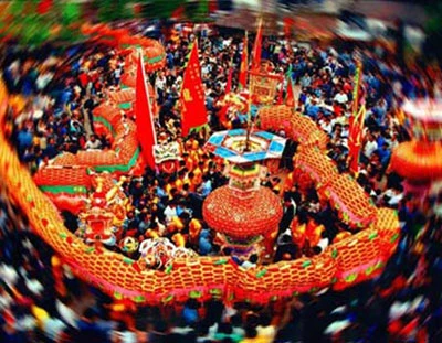 Không khí đón năm rồng rộn ràng khắp 5 châu ảnh 3