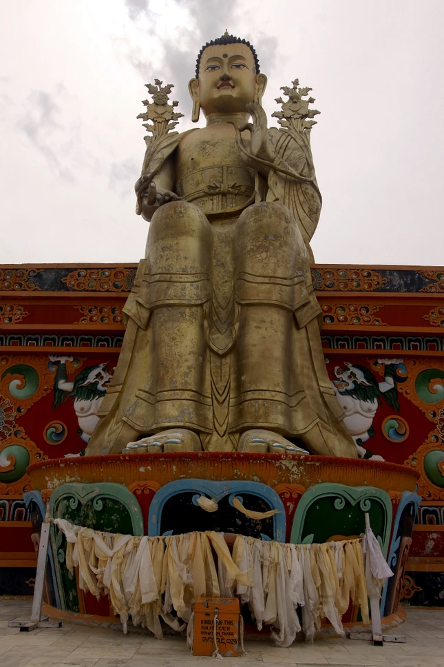 Di Lac tai tu vien Likir Ladakh, An Do.jpg