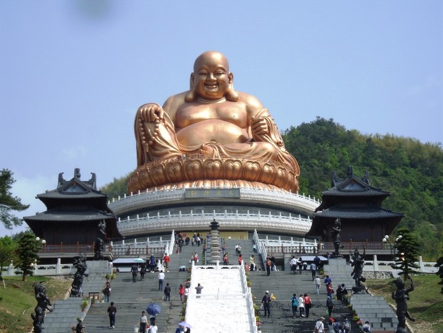 Di lac o nui Tuyet Dau, Trung Hoa.jpg