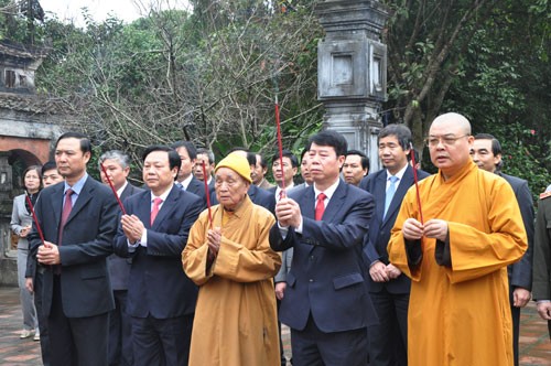 HT.Thích Thanh Nhiễu giữ ngôi trụ trì chùa Bái Đính ảnh 3