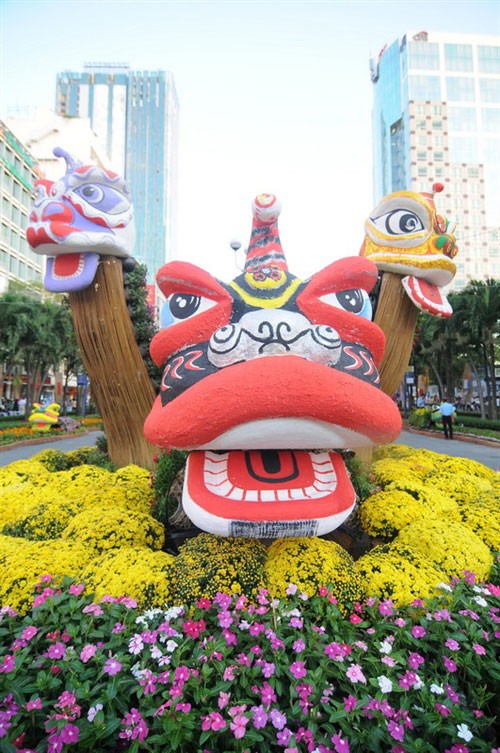 Tưng bừng khai mạc đường hoa Nguyễn Huệ ảnh 11 Tưng bừng khai mạc đường hoa Nguyễn Huệ ảnh 11