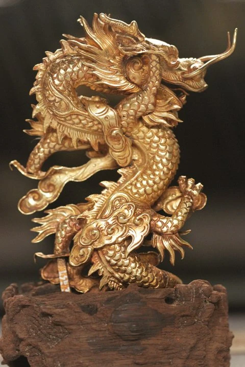 Tượng rồng bằng vàng, Triều Nguyễn, niên hiệu Thiệu Trị 2 (1842).