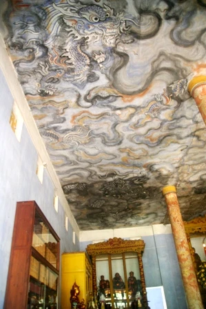 TP Huế: Chiêm ngưỡng tuyệt tác tranh rồng lớn nhất Việt Nam ảnh 3