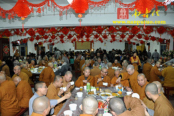 Trung Quốc: Lễ Thánh đản Đức Di Lặc và đón năm mới ảnh 55