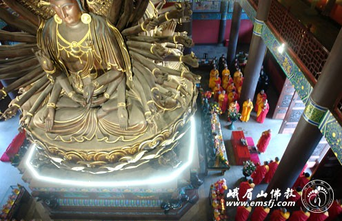 Trung Quốc: Nghinh xuân ở núi Nga Mi ảnh 2 nghinhxuan 2.png