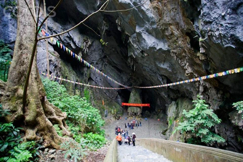 Chùa Hương tuyệt đẹp trên báo quốc tế ảnh 8