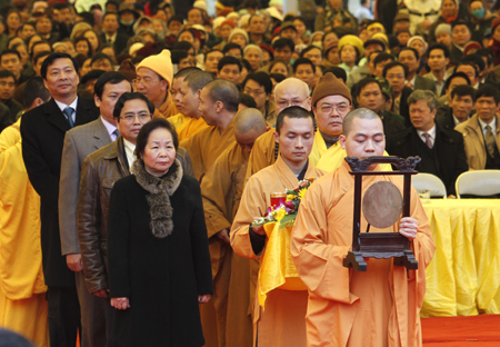 Yên Tử: Hơn 6 vạn du khách ngày khai hội ảnh 2 yentu 1.png