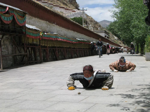 Đường xa Tây Tạng ảnh 2 Đường xa Tây Tạng ảnh 2