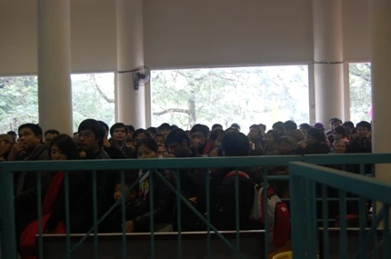 Chùa Hương không có chỗ chen chân trước Rằm tháng giêng