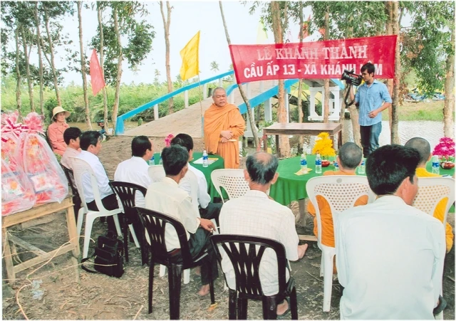 le khanh thanh Cau.jpg