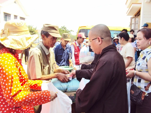 DSC02482 (640x480).jpg