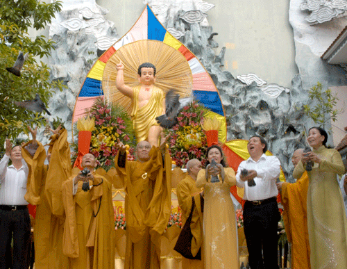 w-Phatgiao Phú Nhuận.jpg