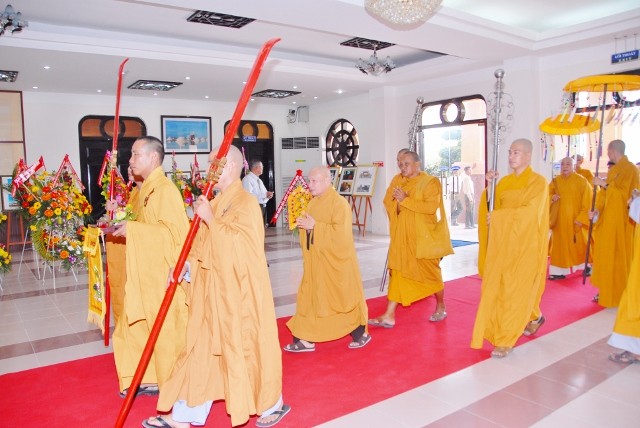 TP.Bạc Liêu rực rỡ sắc cờ chào mừng ĐHĐBPG ảnh 8 BTN_0022 (640x428).jpg