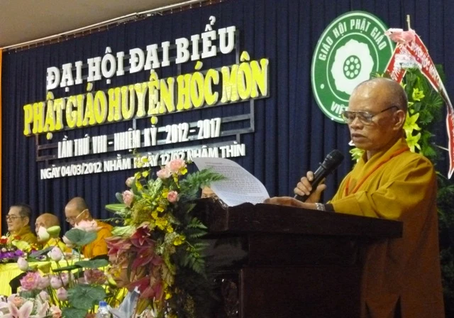 Phật giáo Hóc Môn tổ chức đại hội lần VIII ảnh 1 TT.Thích Thiện Minh khai mạc.nd.JPG
