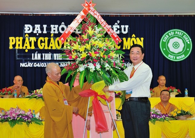 Chùm ảnh: Đại hội Phật giáo huyện Hóc Môn lần thứ VIII ảnh 4 DSC_4393.jpg