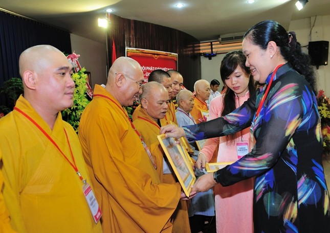 Chùm ảnh: Đại hội Phật giáo huyện Hóc Môn lần thứ VIII ảnh 6 DSC_4417.jpg