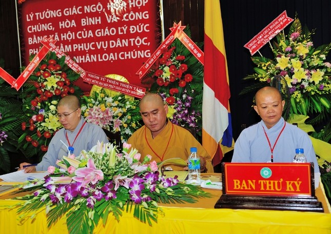 Chùm ảnh: Đại hội Phật giáo huyện Hóc Môn lần thứ VIII ảnh 7 DSC_4428.jpg