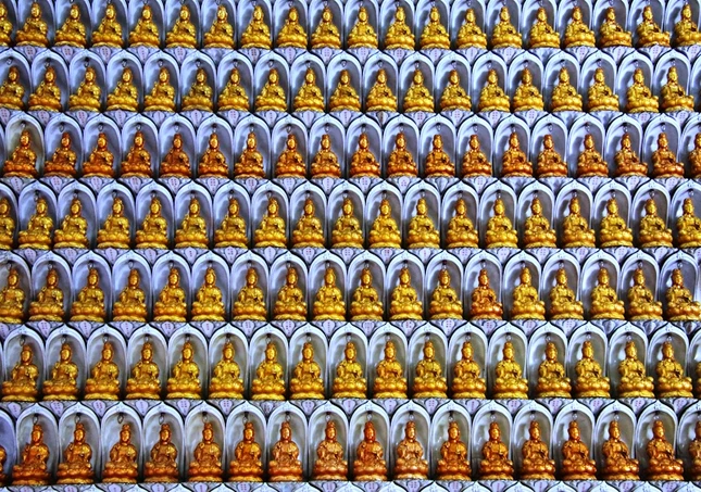 Buddhas.jpg