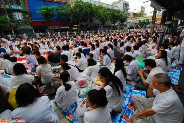 Chùm ảnh: Lễ đặt bát cúng dường 22.600 vị sư ảnh 10