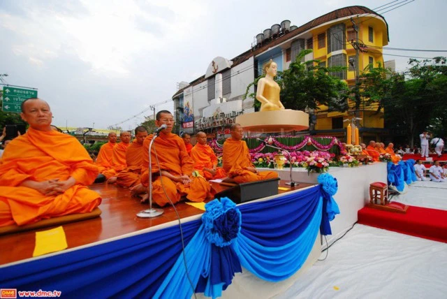 Chùm ảnh: Lễ đặt bát cúng dường 22.600 vị sư ảnh 6