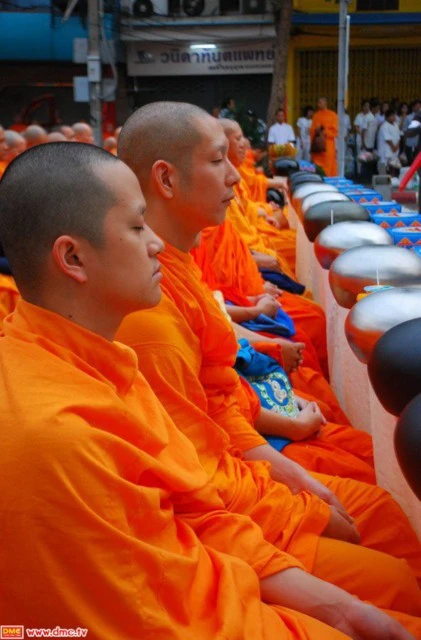 Chùm ảnh: Lễ đặt bát cúng dường 22.600 vị sư ảnh 7