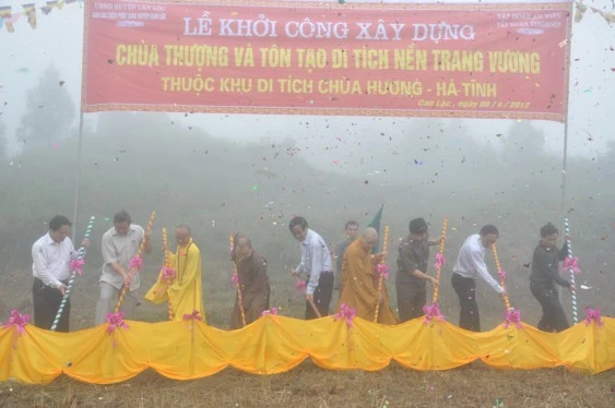 Trùng tu quần thể Phật giáo tại chùa Hương Tích ảnh 2 DSC_0685.JPG