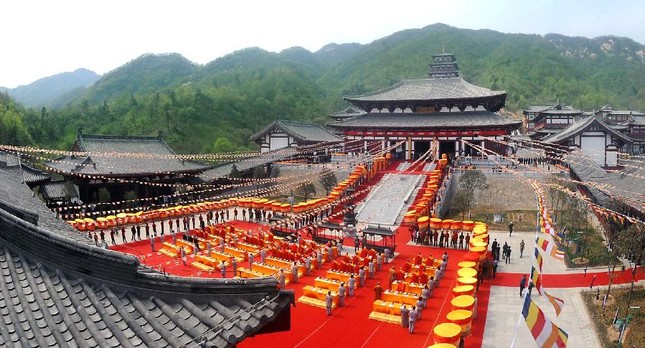 Quang cảnh buỗi lễ khánh thành.jpg