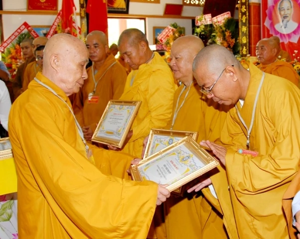 Đại hội PG Q.214.JPG