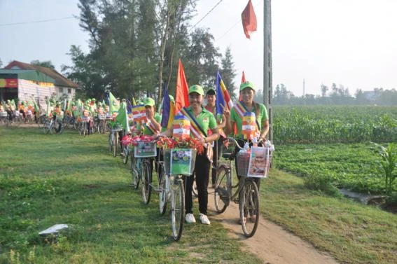 Diễu hành xe đạp mừng Khánh đản ảnh 2 DSC_0174_567x377.jpg