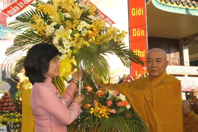 Ban Đại diện Phật giáo quận 8 tổ chức lễ Phật đản ảnh 5 DSC_0006.JPG