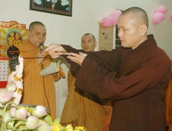 CLB Nhận Sinh mừng khánh đản (11).jpg