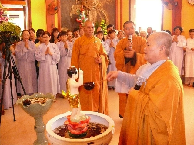 Phật đản Huyện Gò Dầu15.JPG