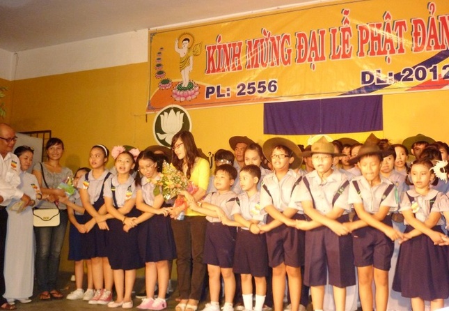 kết dây thân ái.jpg