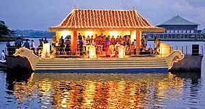 Không khí Phật đản khắp nơi trên thế giới ảnh 1 sl-vesak-s.jpg