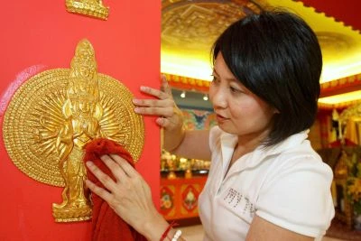 Không khí Phật đản khắp nơi trên thế giới ảnh 3 wesak012.jpg