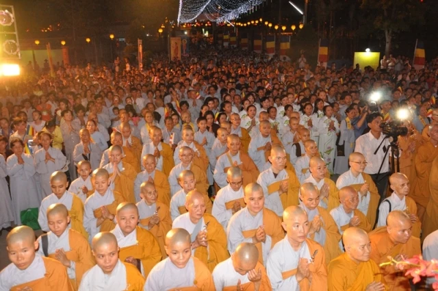 Phật đản bình dương5.JPG