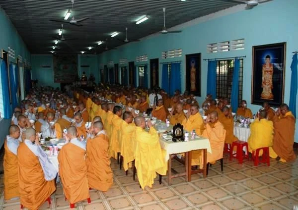 Chùm ảnh Lễ Phật đản tại tổ đình Phước Viên ảnh 13 10.jpg