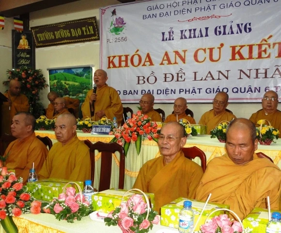Chư Ni quận 6 khai giảng khóa An cư kiết hạ PL.2556 ảnh 2 DSC04102.JPG