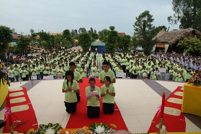 Hội trại "Tuổi trẻ và cuộc sống" diễn ra ở Đồng Tháp ảnh 2 wkhaimachoitrai1.jpg