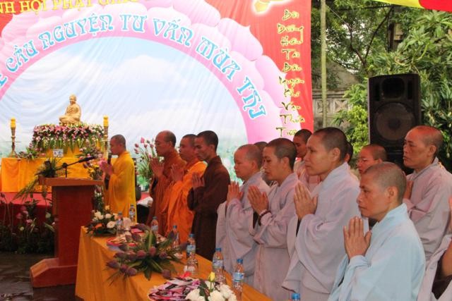 PG Hưng Yên tổ chức cầu nguyện - tư vấn mùa thi ảnh 1 Hưng Yên thi 1.jpg