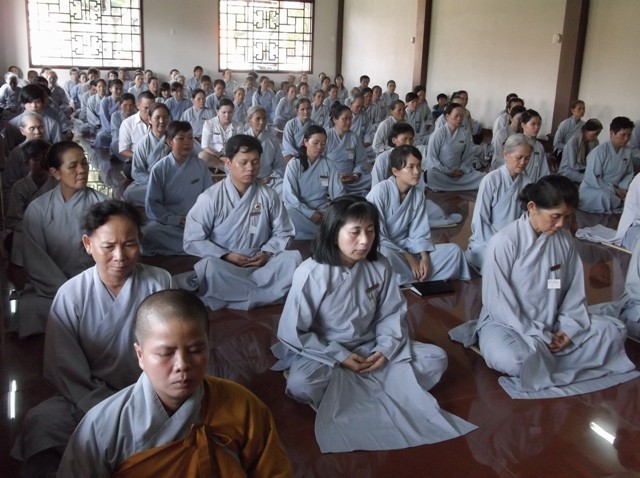 Khóa tu Chánh niệm tại chùa Liên Trì ảnh 2 khóa tu chánh niệm liên trì4.jpg