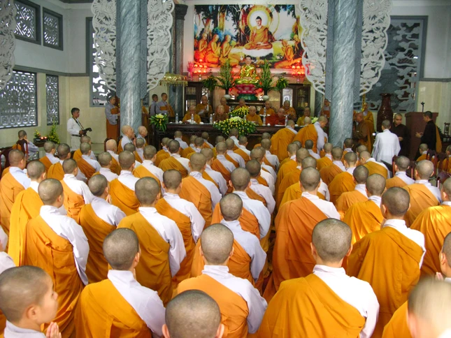 Thành hội PG TP.HCM viếng thăm các trường hạ ảnh 1 Hinh (2).JPG