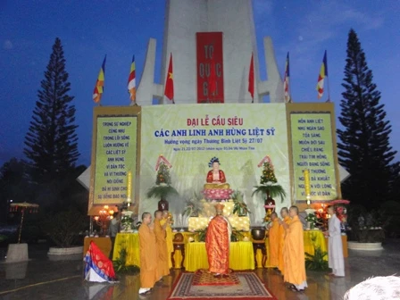 Dac Lac cau sieu 2.JPG