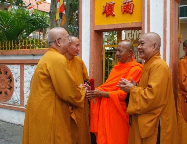 Ban Hoang Phap tham cac tinh09.JPG