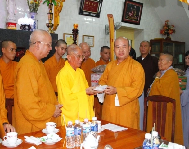 Ban Hoang Phap tham cac tinh15.JPG